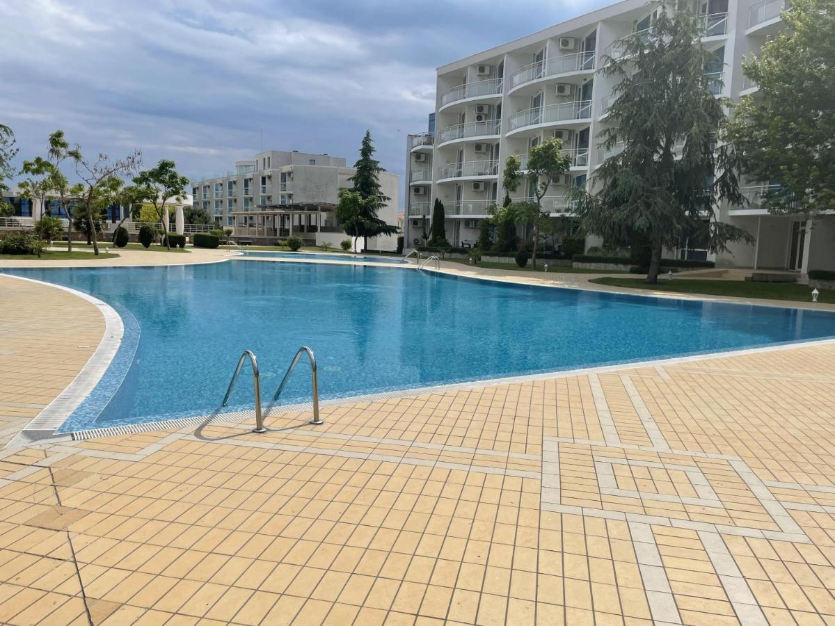 Day Dream Lejlighed Burgas City Eksteriør billede