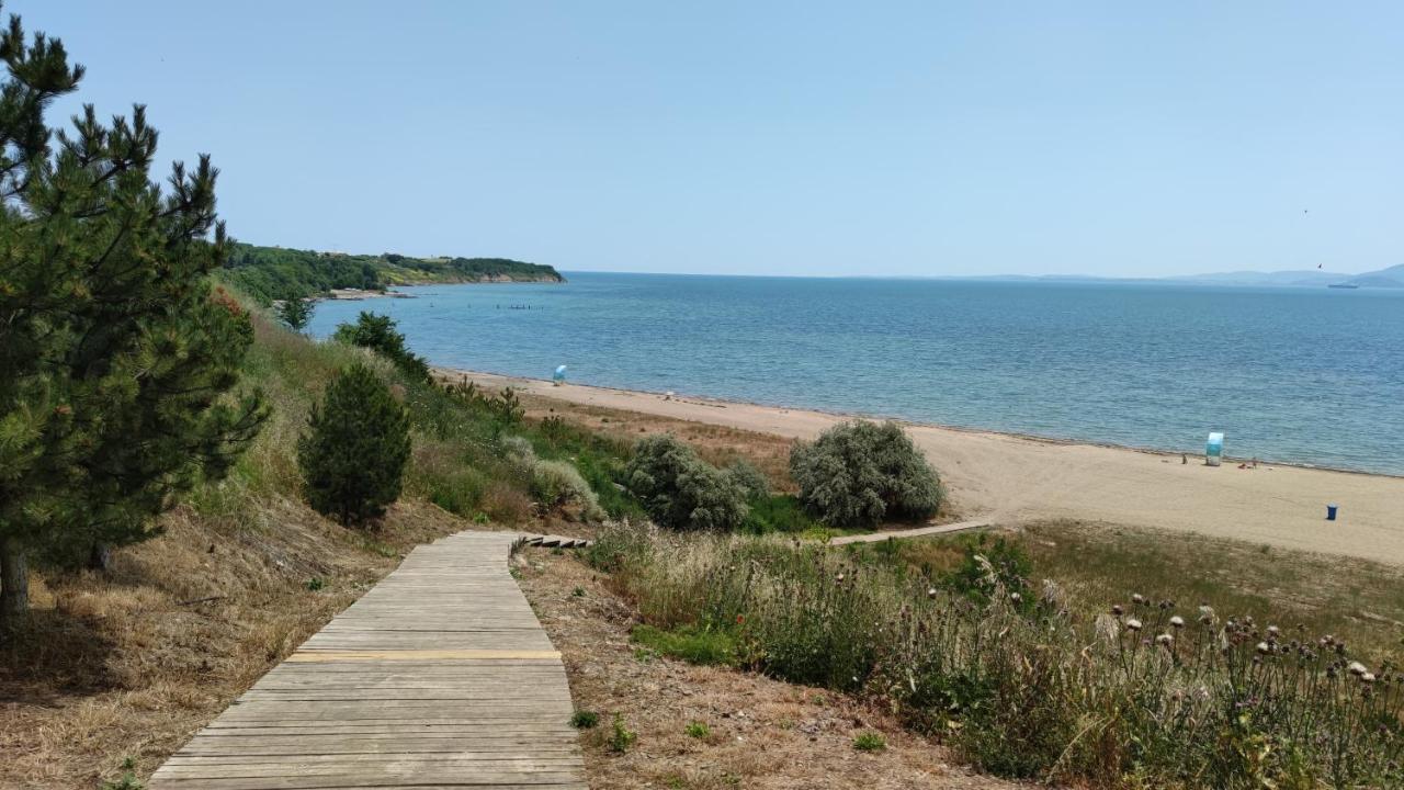 Day Dream Lejlighed Burgas City Eksteriør billede